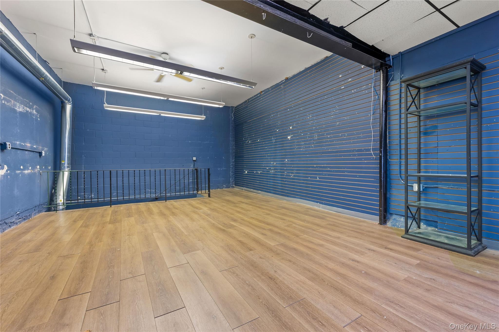 3-5 Northern Blvd – For Rent photo 8
