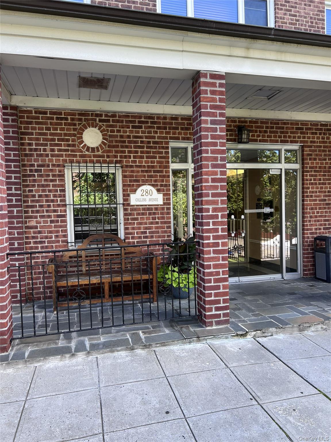 280 Collins, Unit 2B photo 6