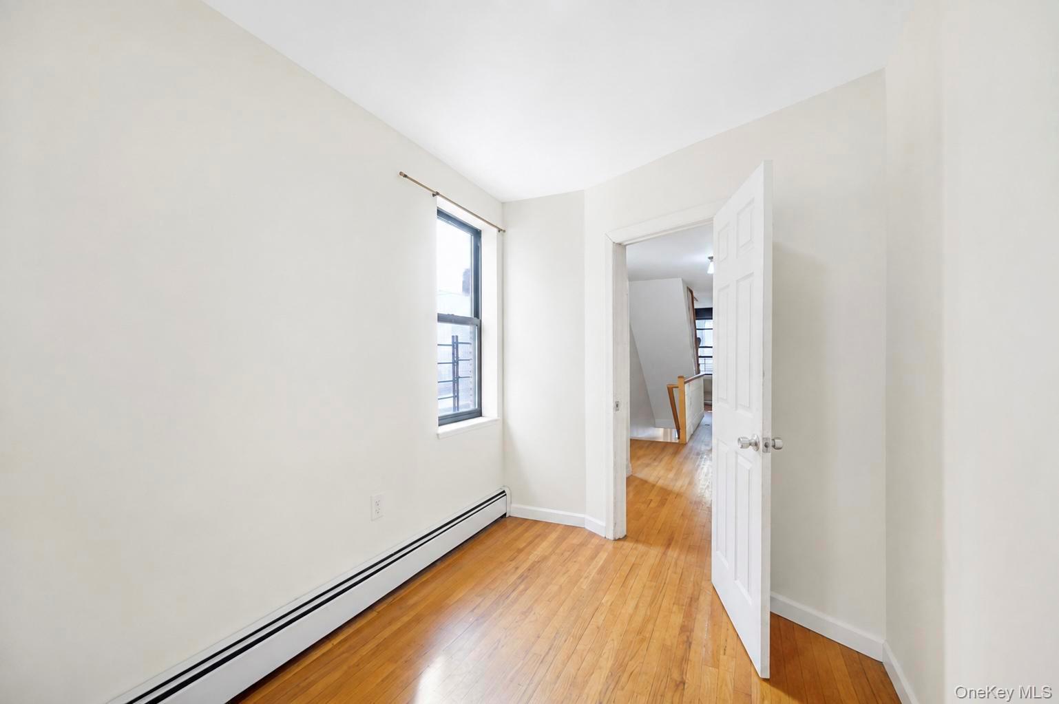 425 Barbey Street – For Sale photo 19