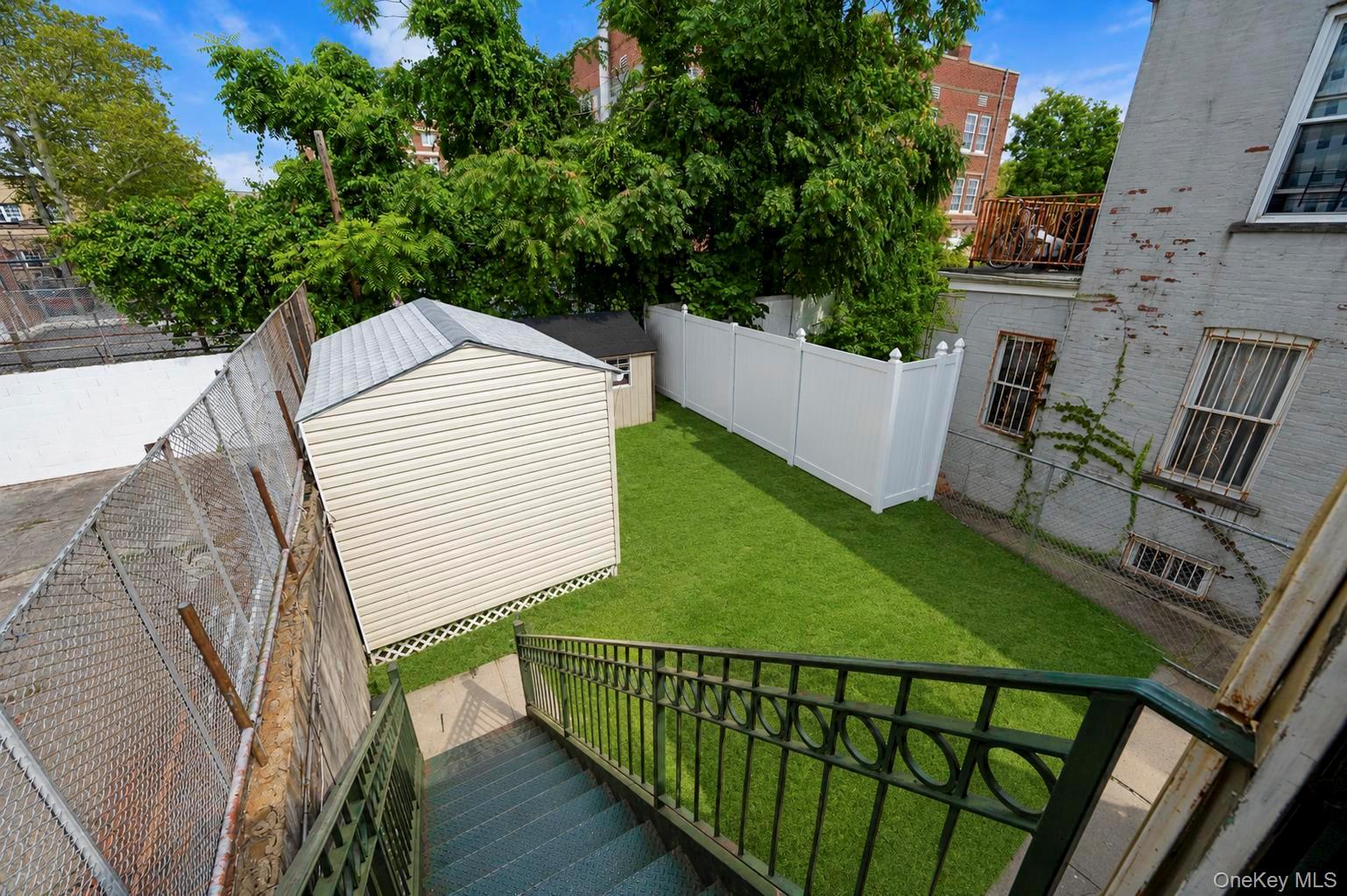 425 Barbey Street – For Sale photo 39