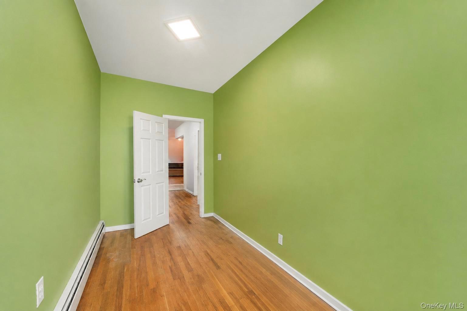 425 Barbey Street – For Sale photo 14