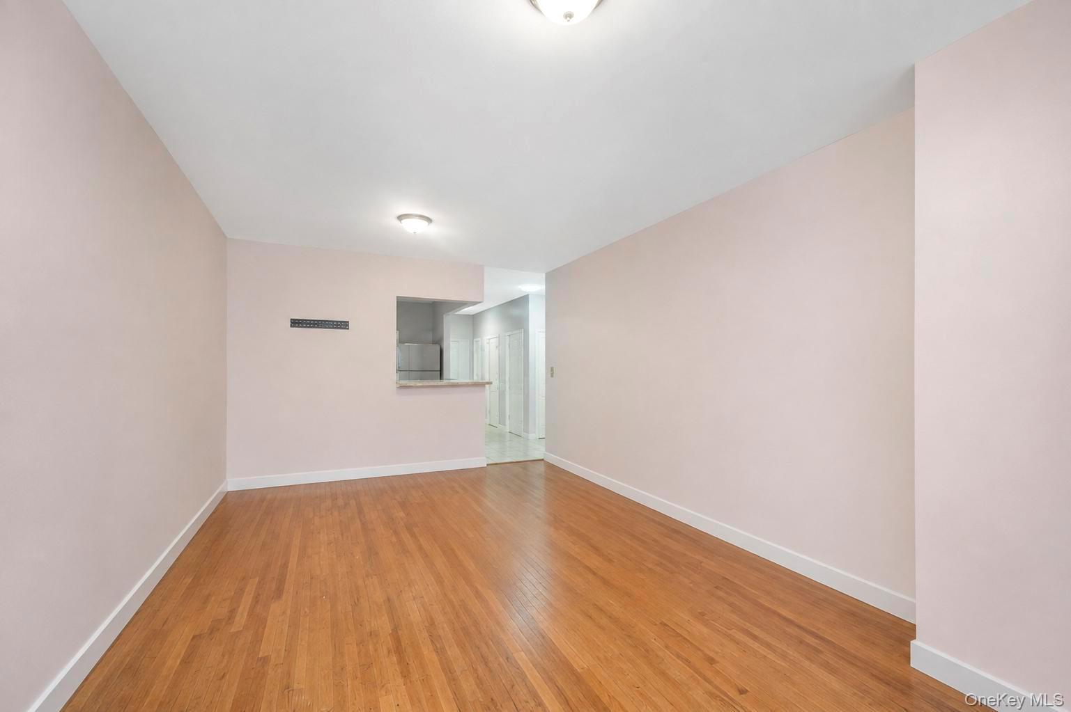 425 Barbey Street – For Sale photo 10