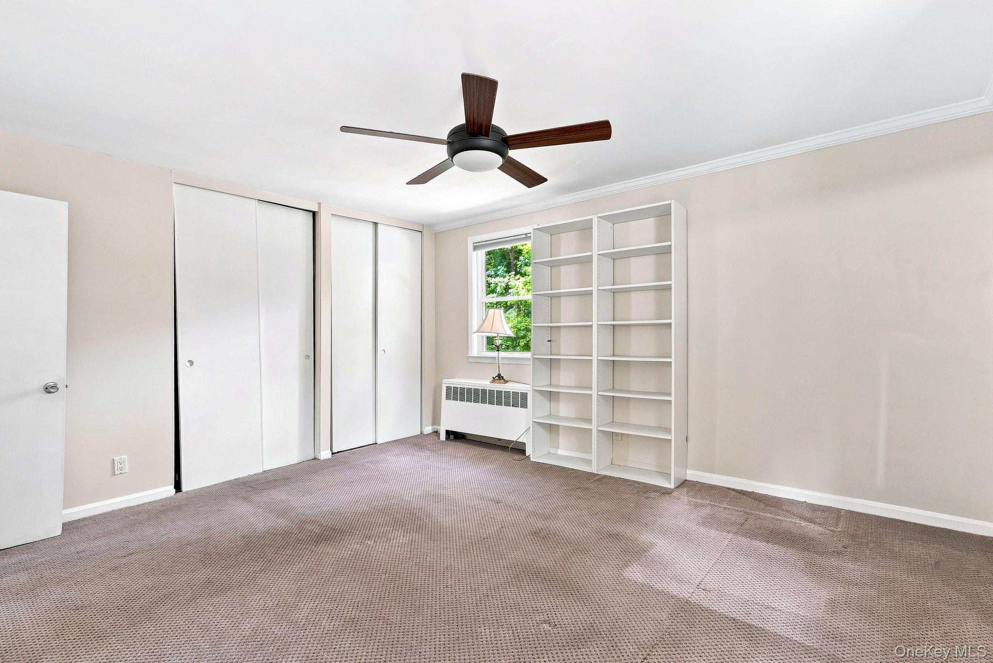 19 Avon Circle, Unit D photo 8