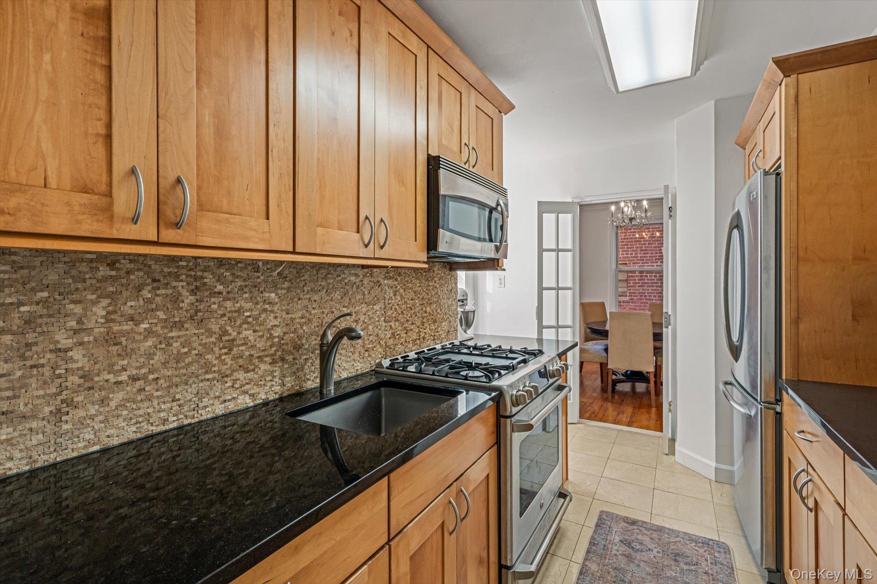 72-10 112th Street, Unit 3B photo 10