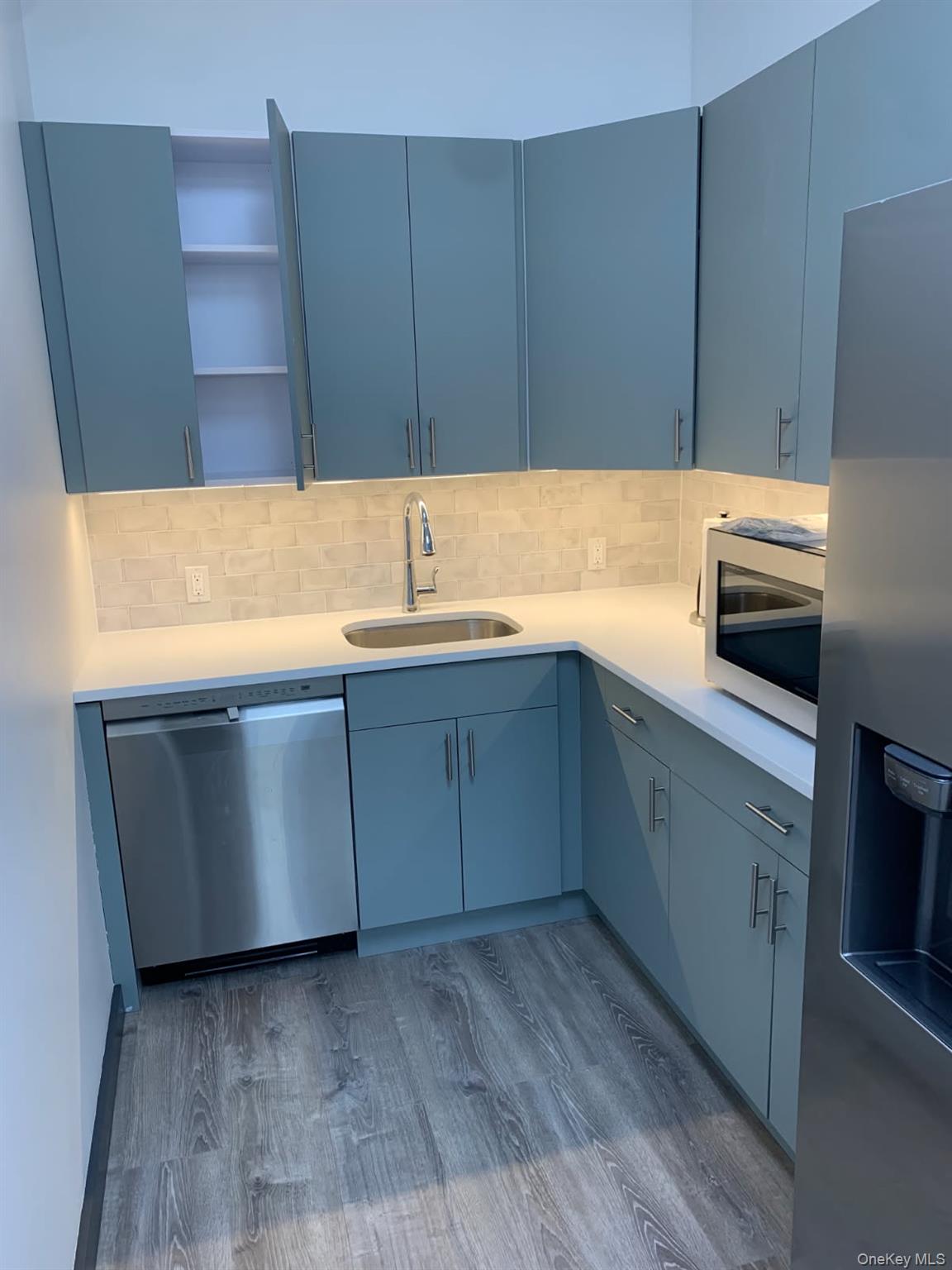 359 Saint Nicholas Avenue, Unit 2R photo 5