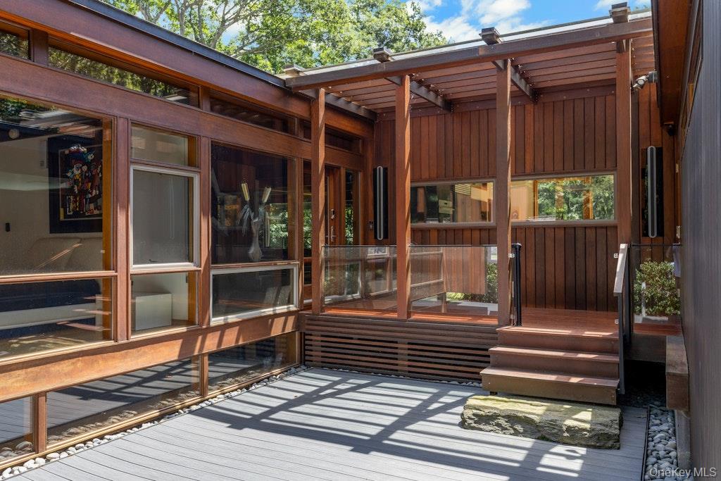 14 Cradle Rock Road E – For Sale photo 3