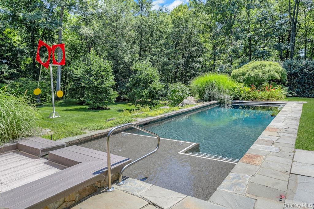 14 Cradle Rock Road E – For Sale photo 27