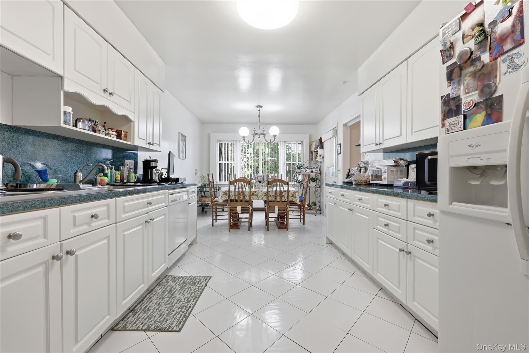 2 Longview Avenue – For Sale photo 10