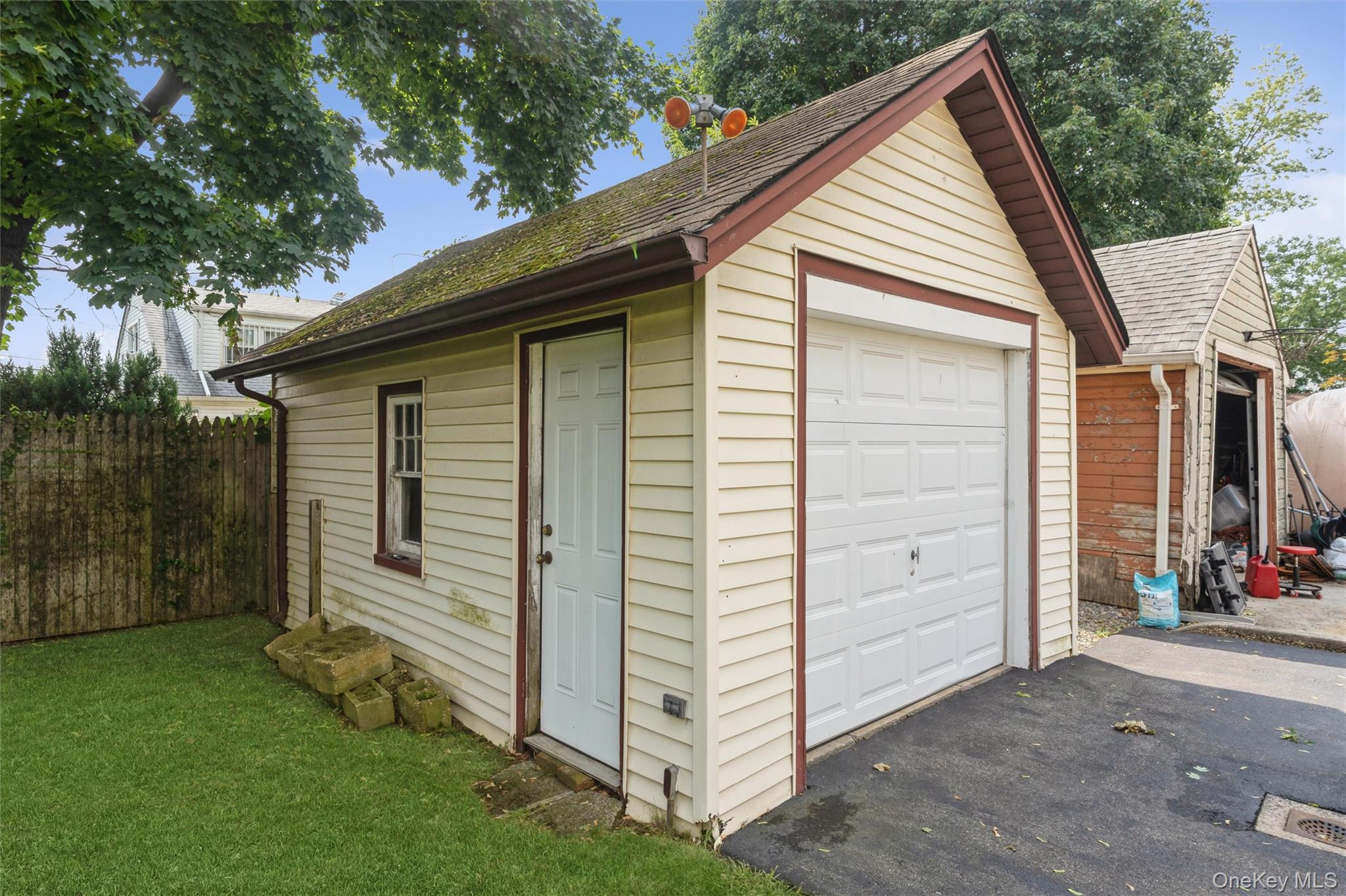 10 Driscoll Avenue – For Sale photo 23