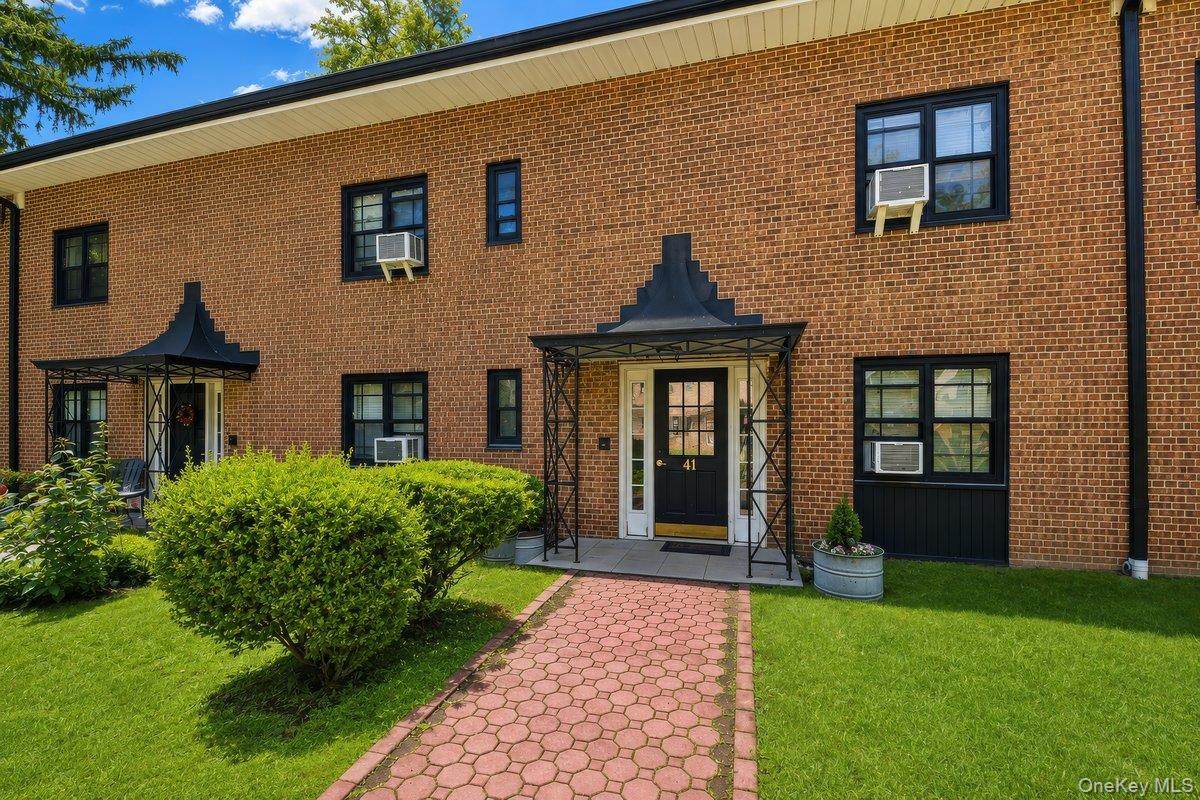 41 Manchester Road, Unit B-23