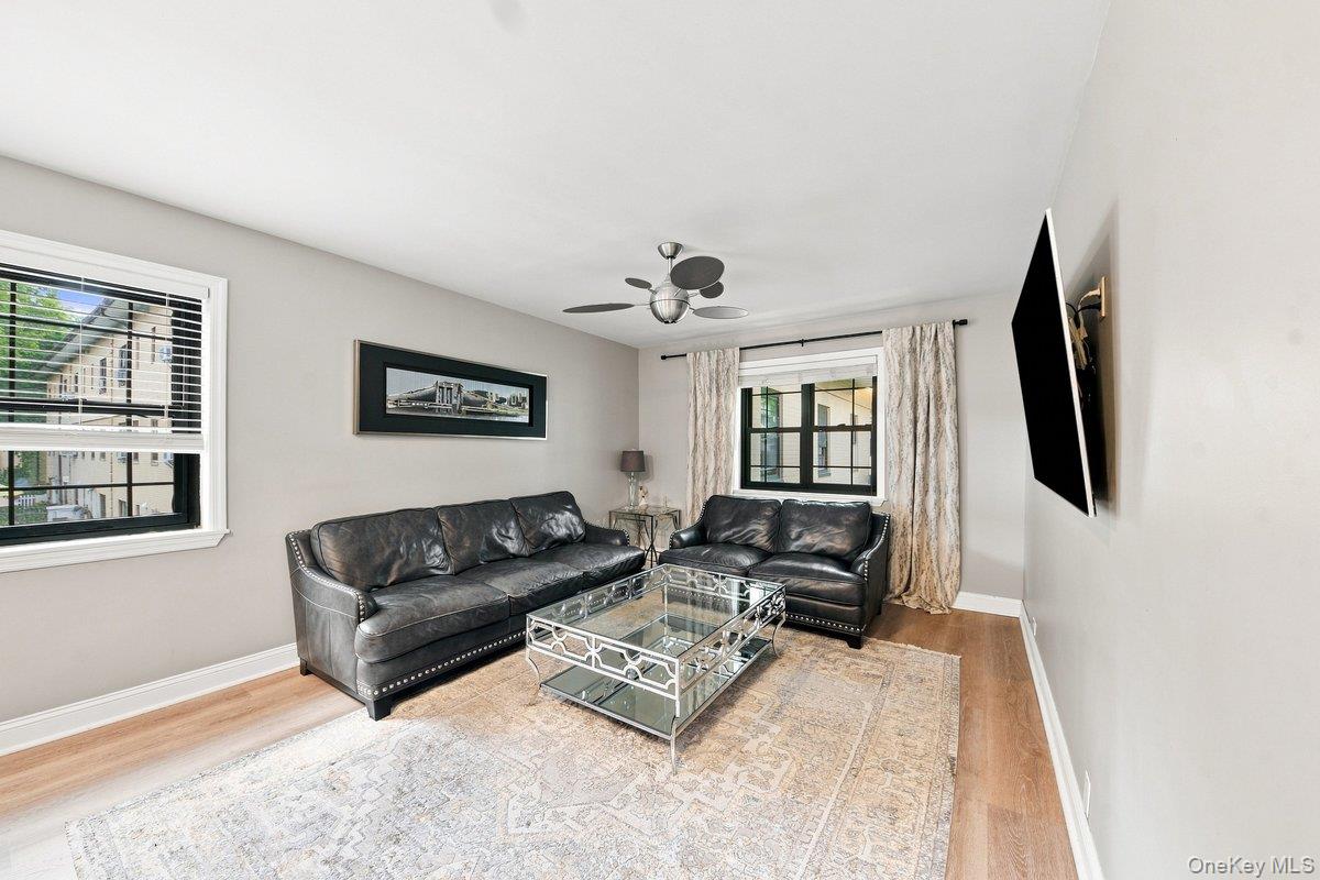 41 Manchester Road, Unit B-23 photo 3