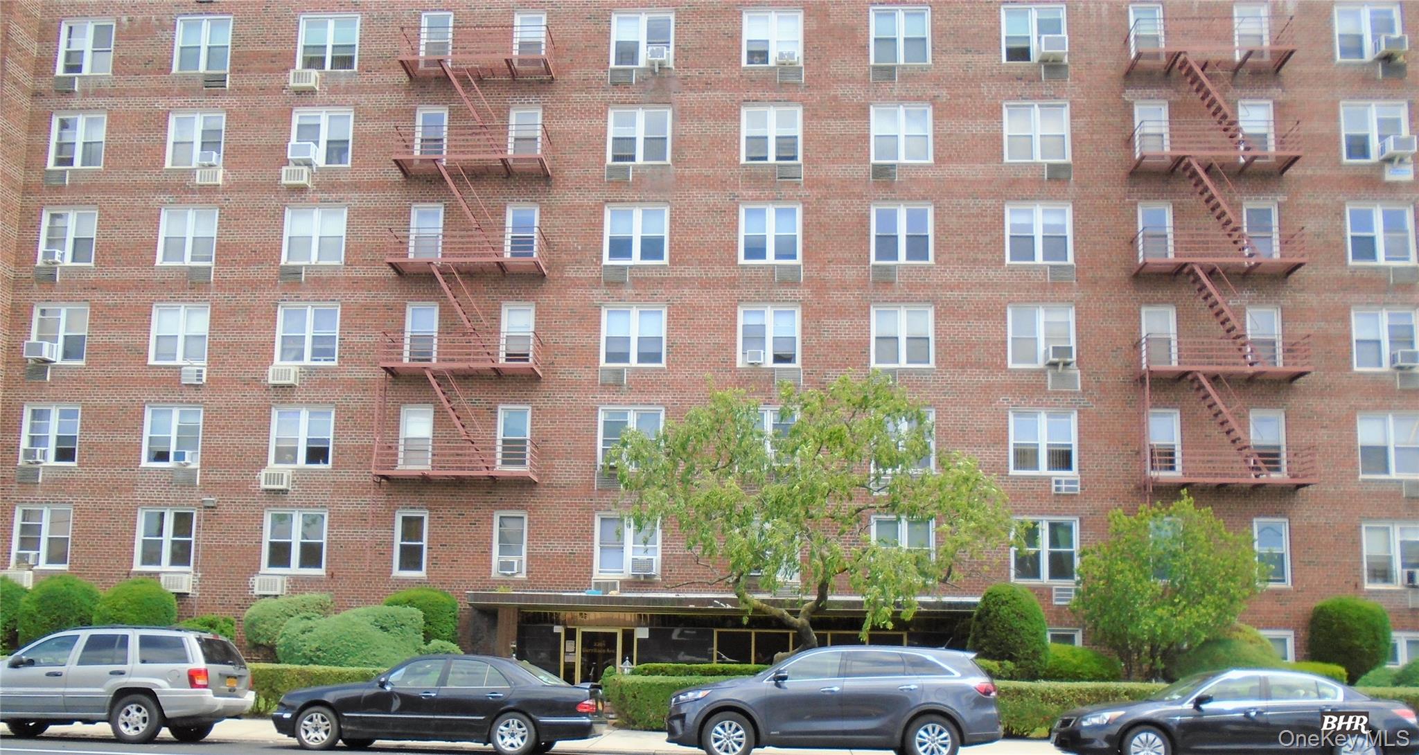 2265 Gerritsen Avenue, Unit 6S