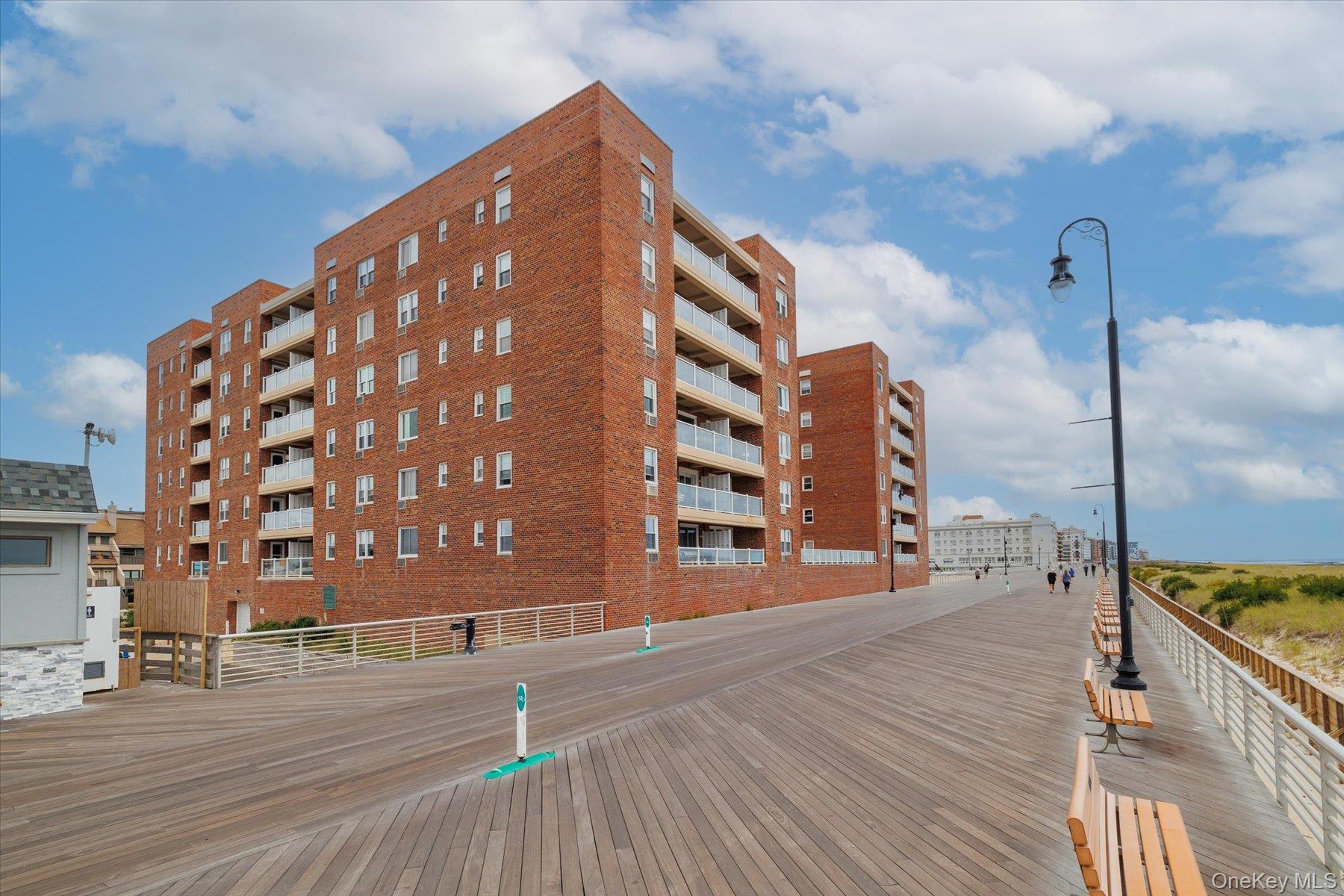 370 West Broadway, Unit 5C photo 23