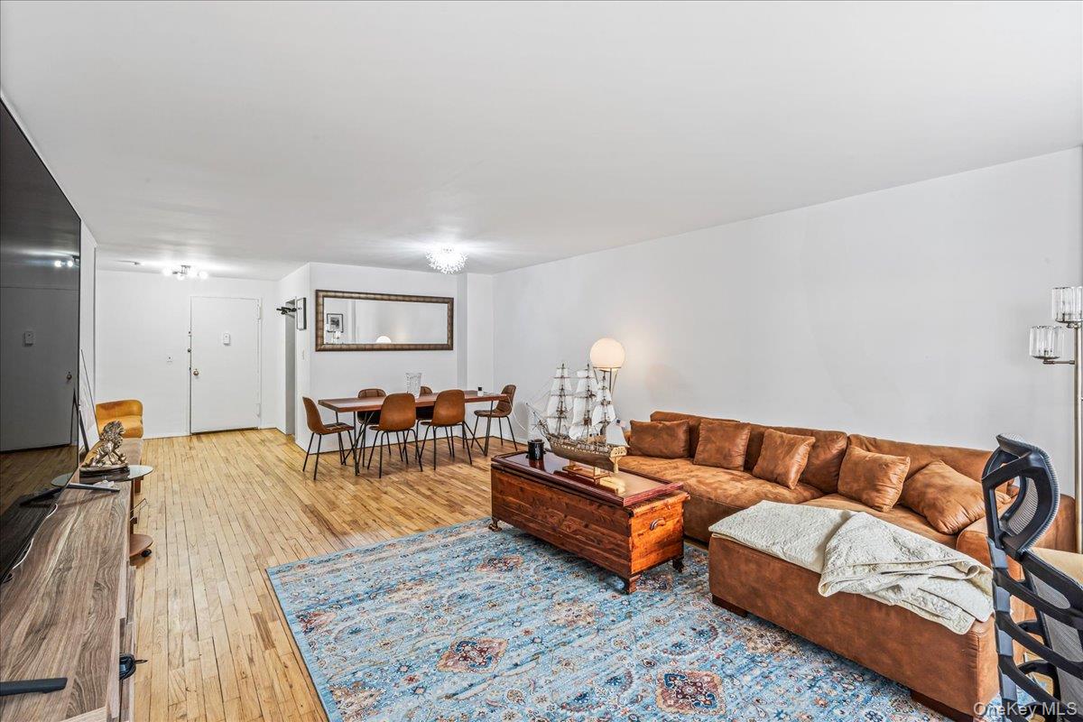600 Shore Road, Unit 5B photo 8