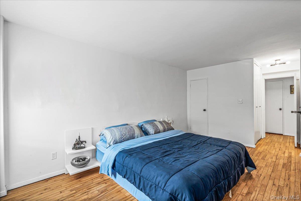 600 Shore Road, Unit 5B photo 17