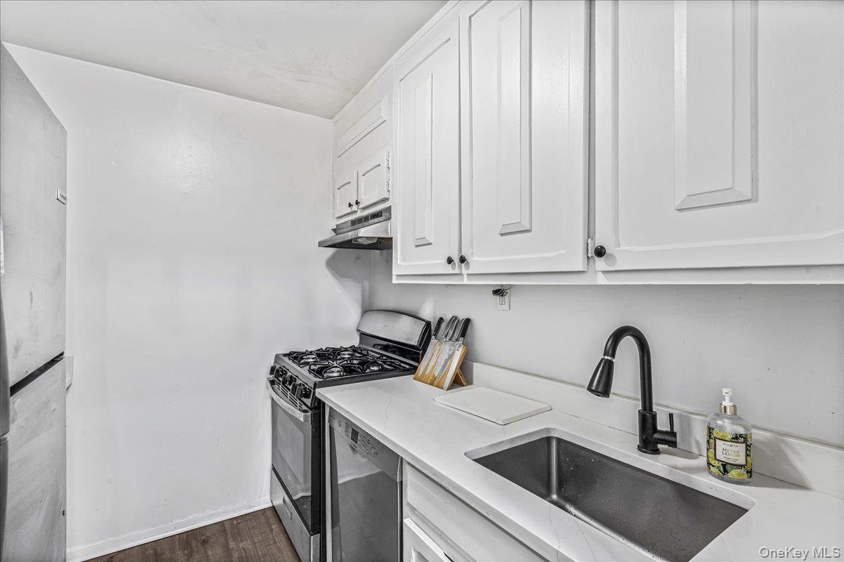 600 Shore Road, Unit 5B photo 13