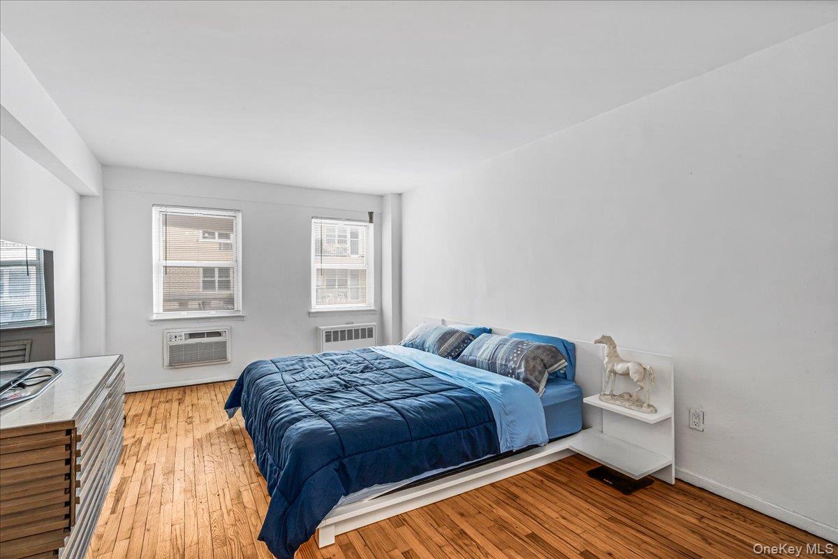 600 Shore Road, Unit 5B photo 16