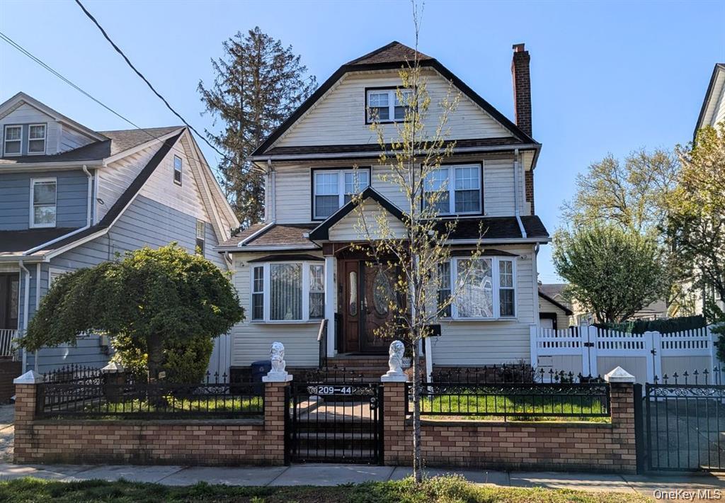 209-44 110th Avenue – For Rent