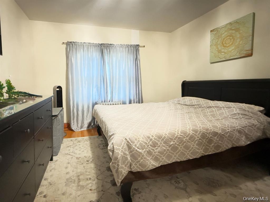 209-44 110th Avenue – For Rent photo 14