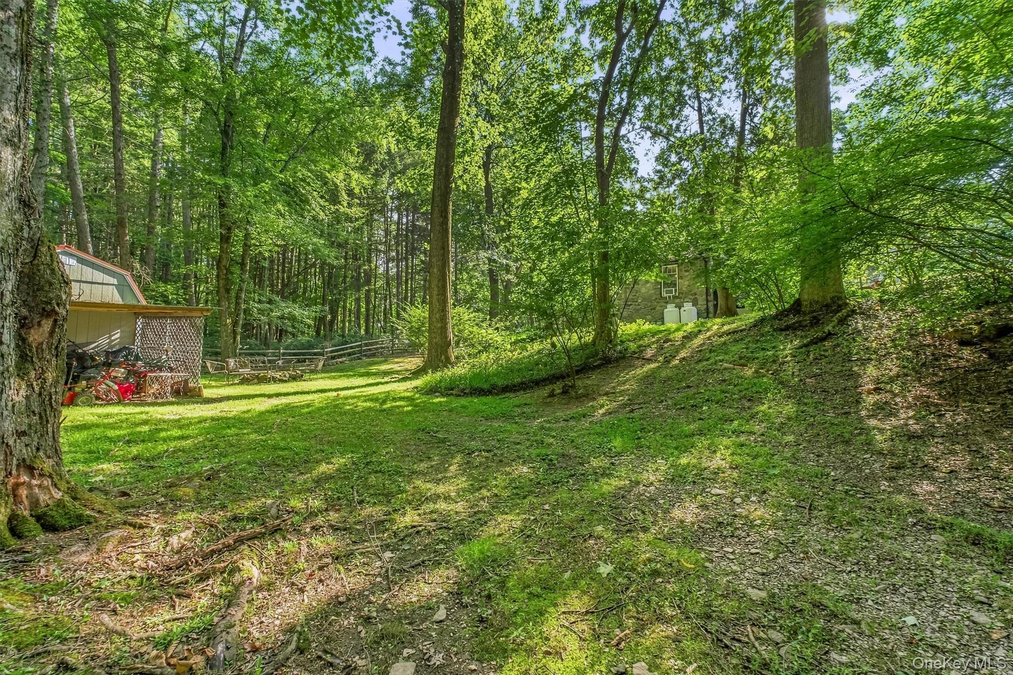 231 Rombout Road – For Sale photo 39