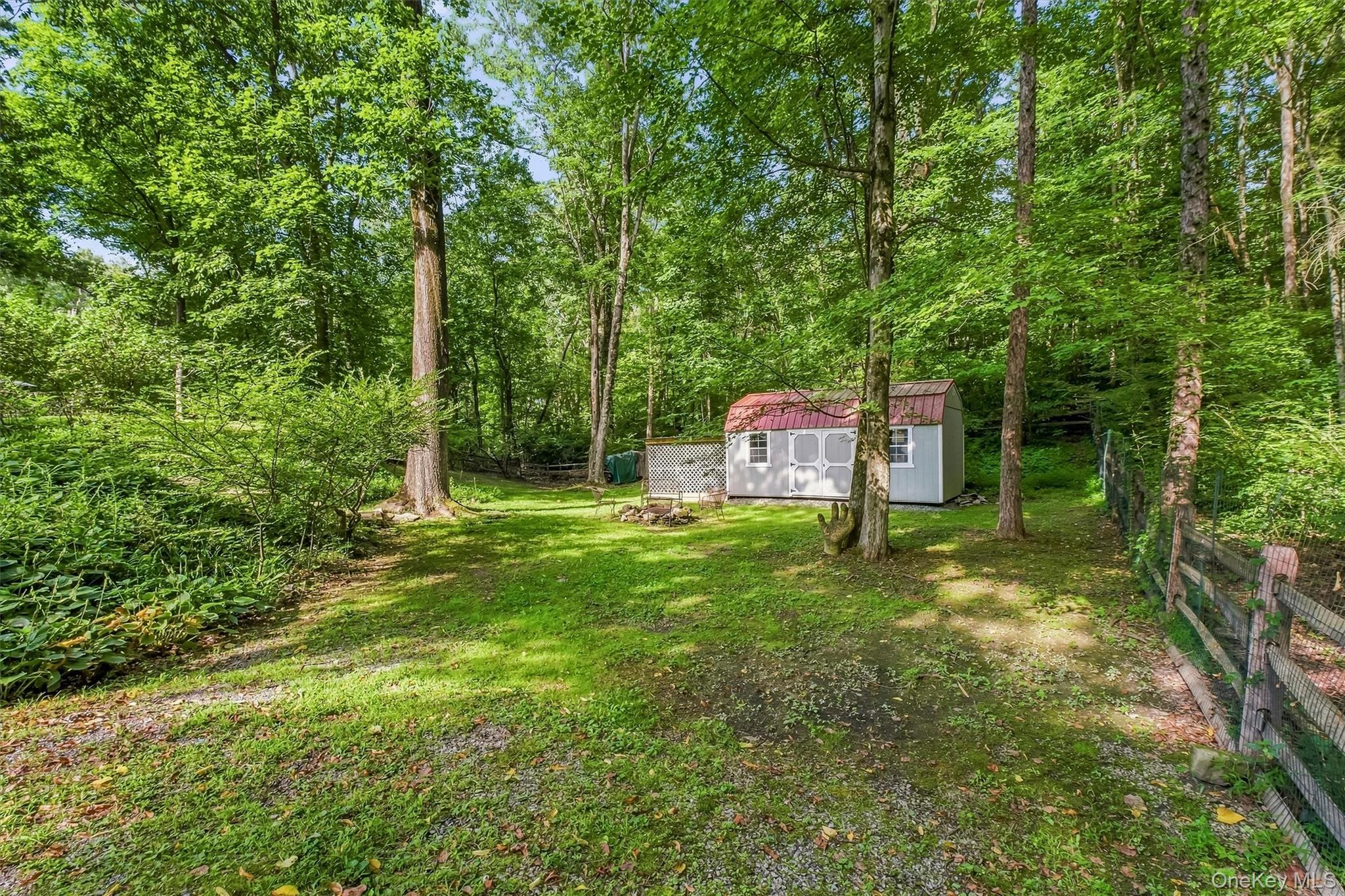 231 Rombout Road – For Sale photo 46