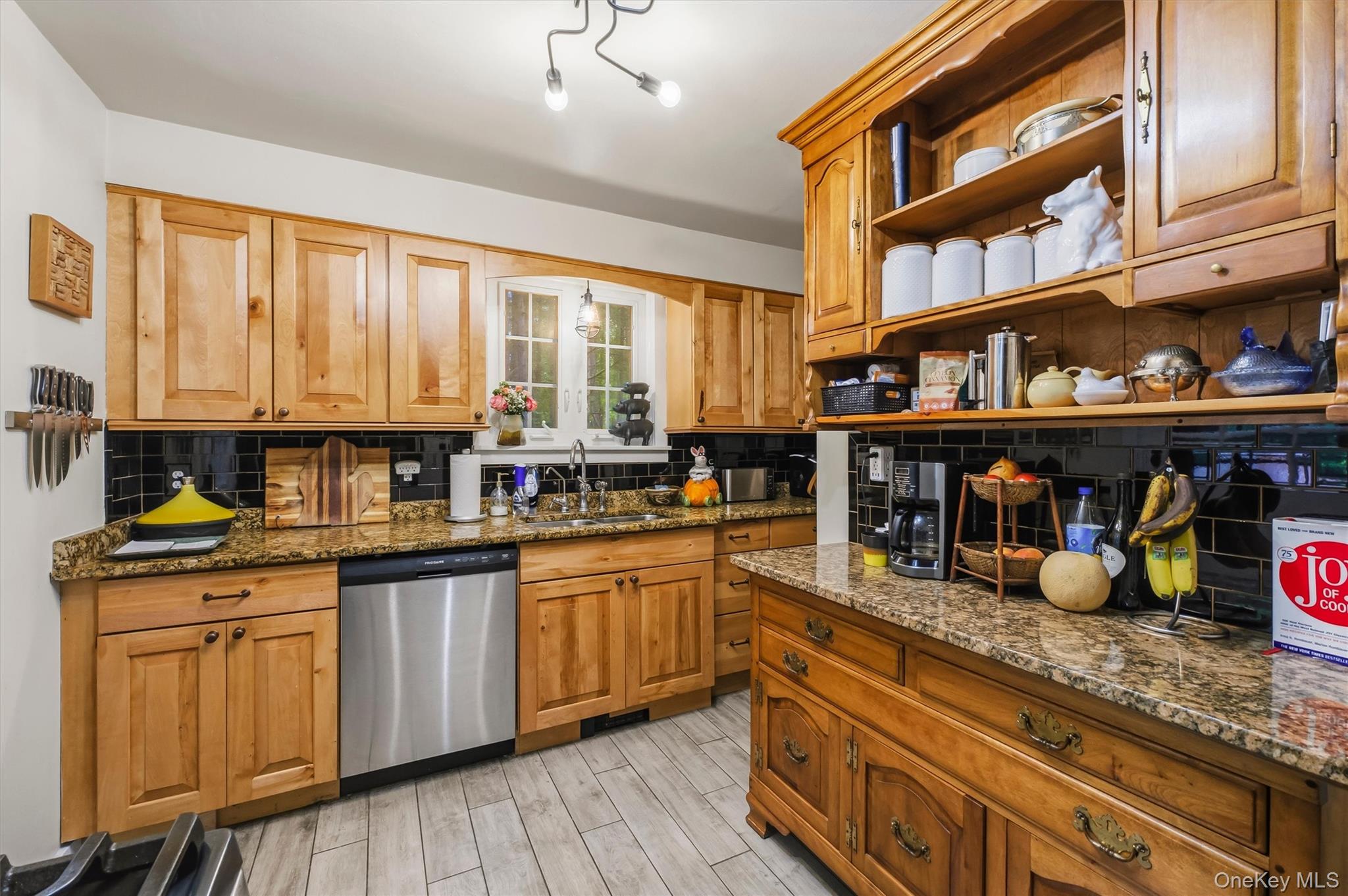 231 Rombout Road – For Sale photo 19