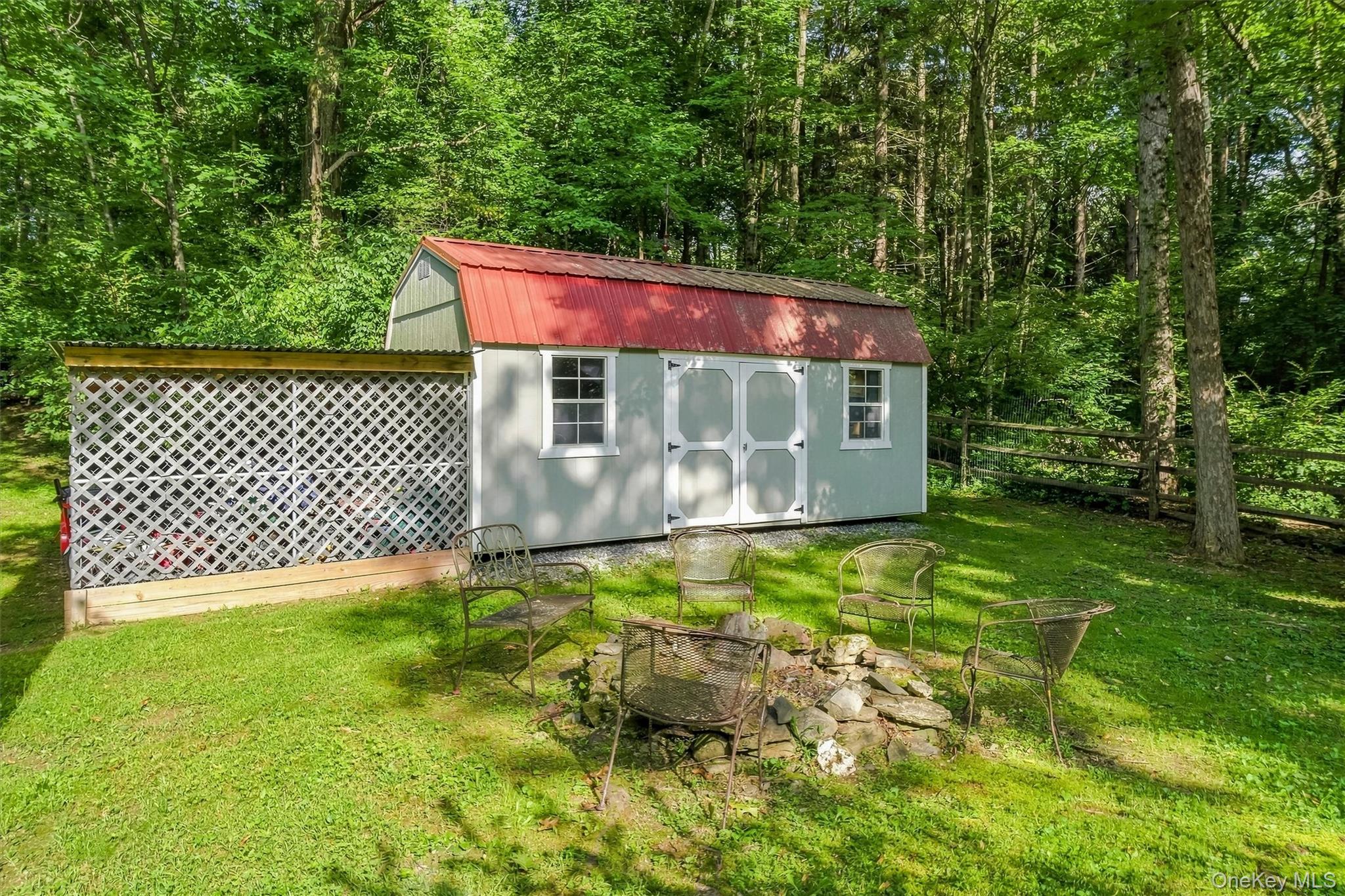 231 Rombout Road – For Sale photo 44