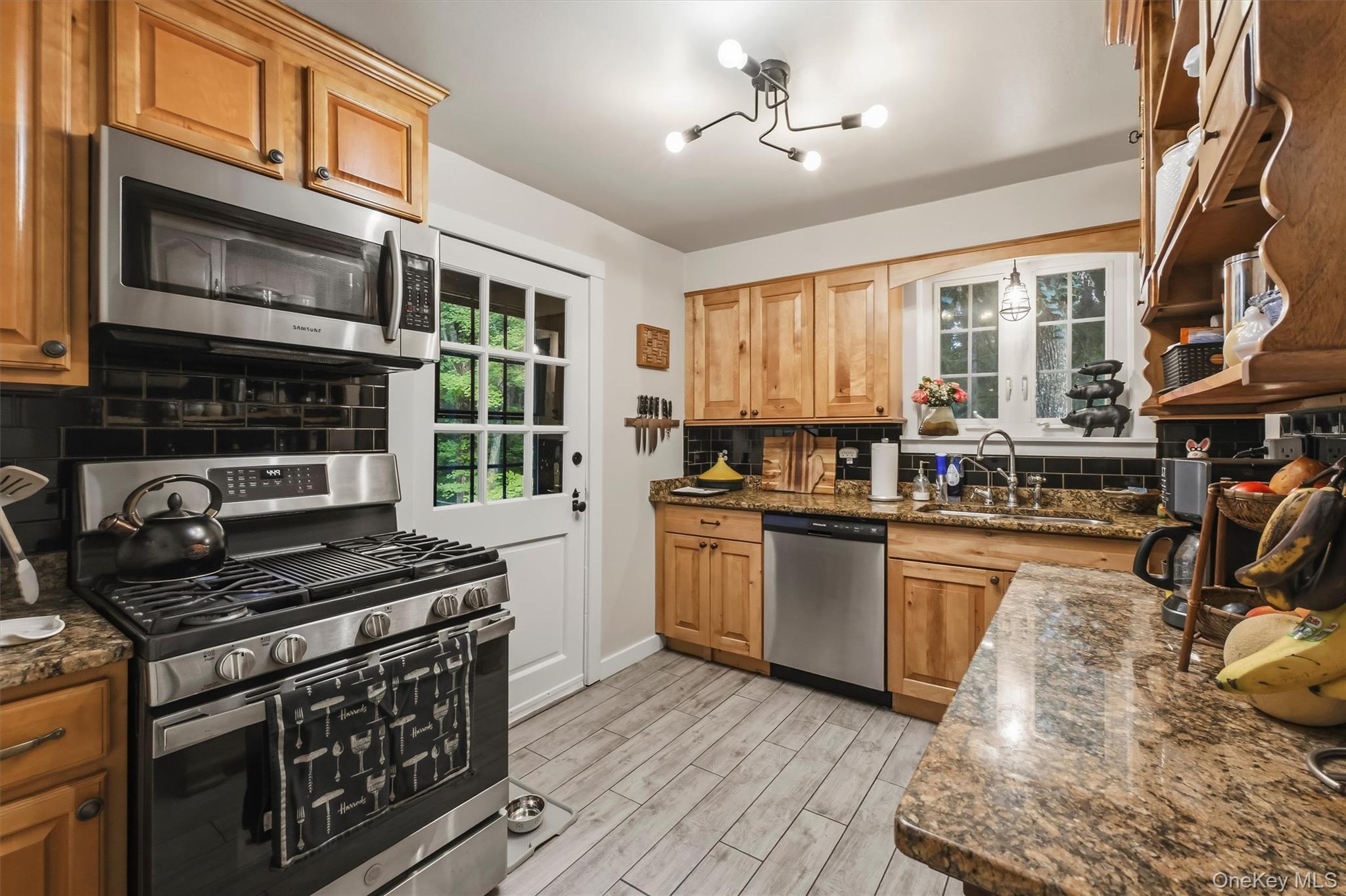 231 Rombout Road – For Sale photo 20