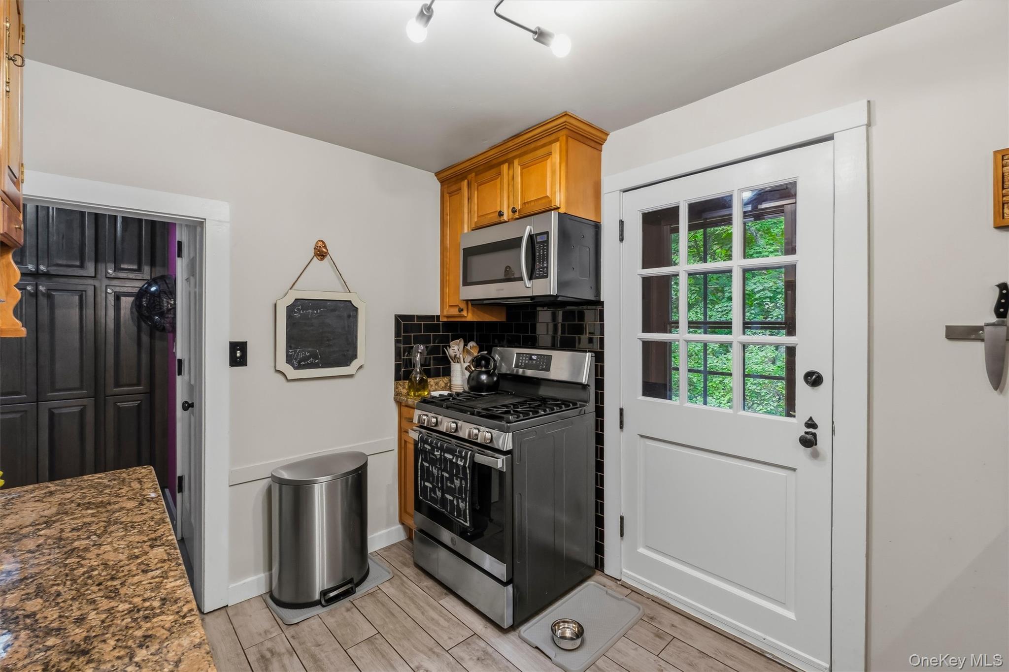 231 Rombout Road – For Sale photo 22