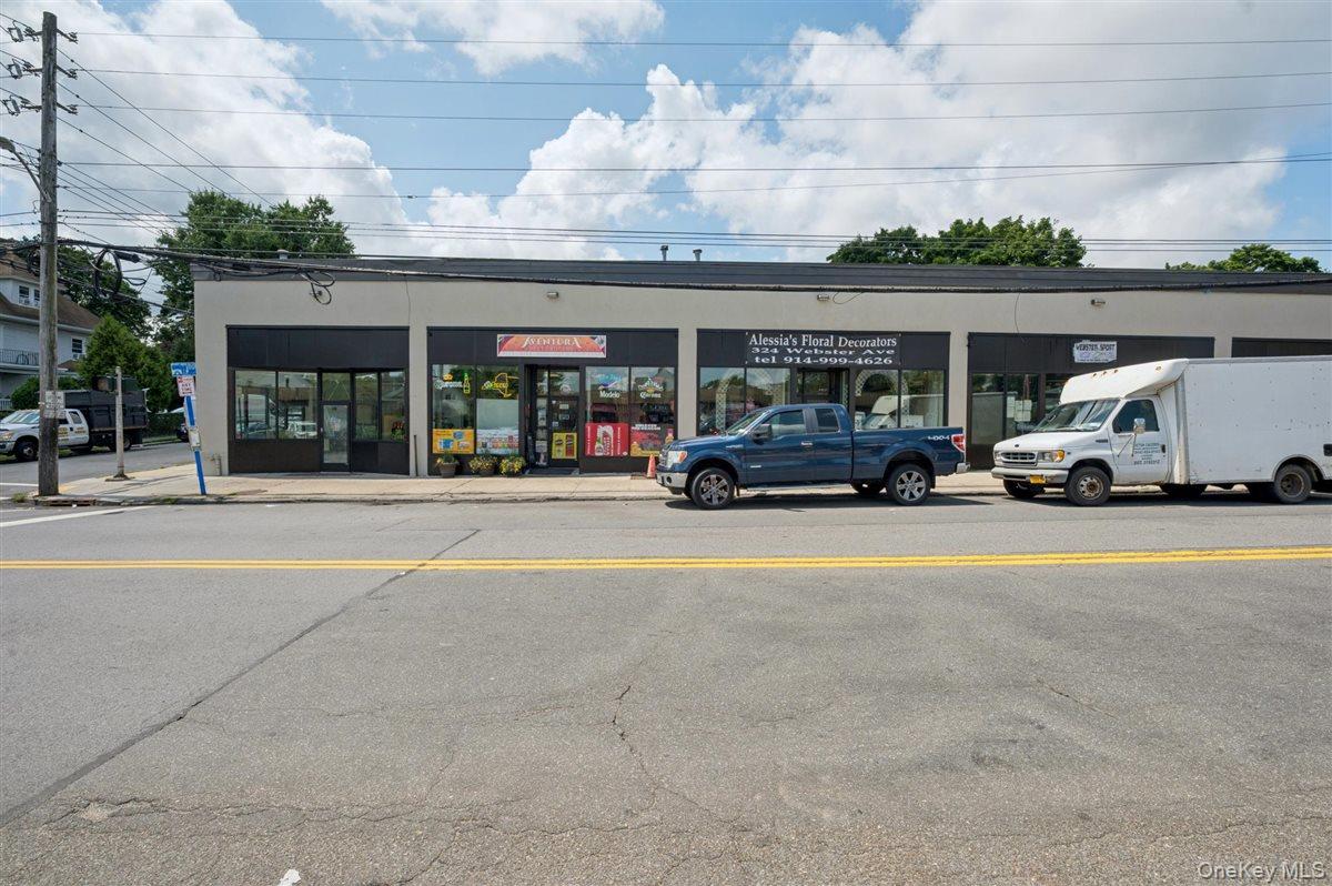 320 Webster Avenue – For Sale photo 5