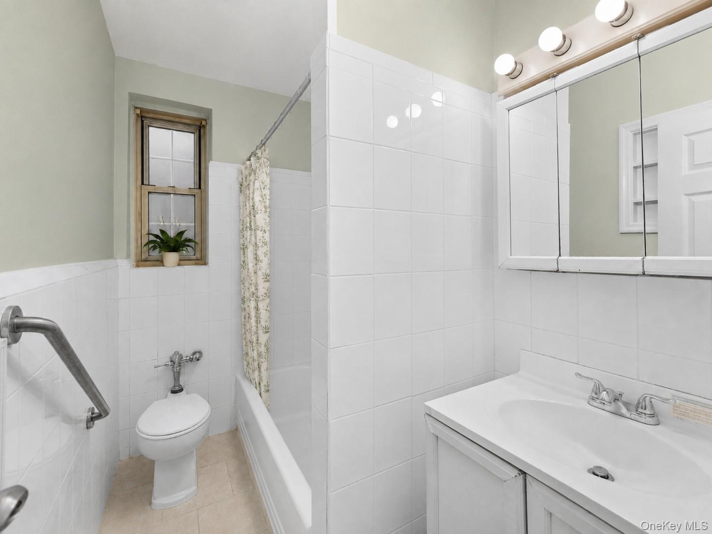 100 Pinewood Road, Unit 1C photo 13