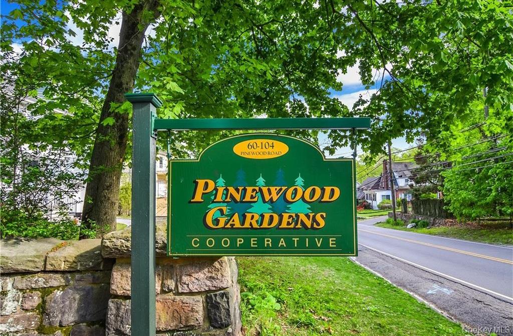 100 Pinewood Road, Unit 1C photo 3