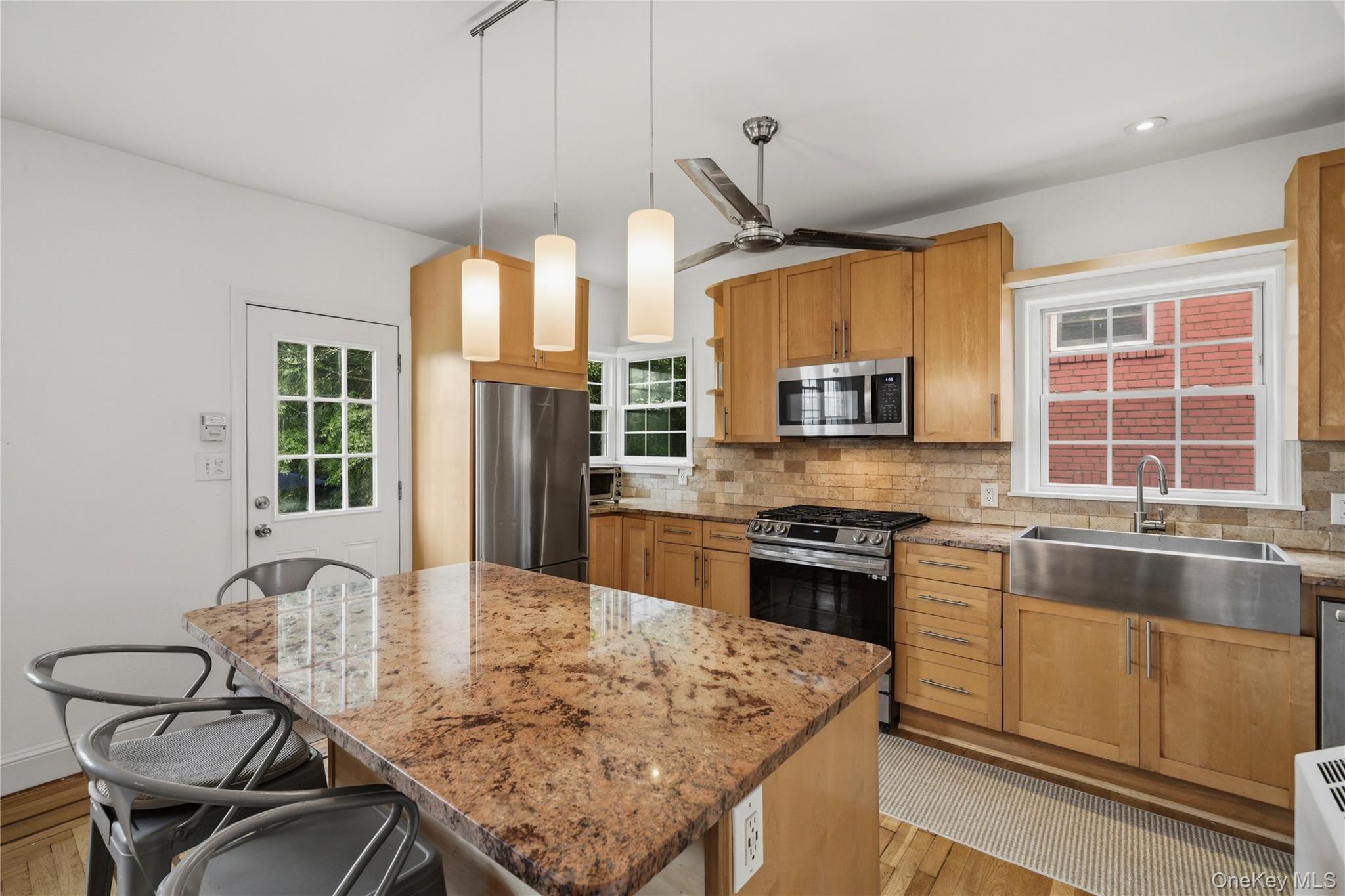 662 Palisade Avenue – For Sale photo 8