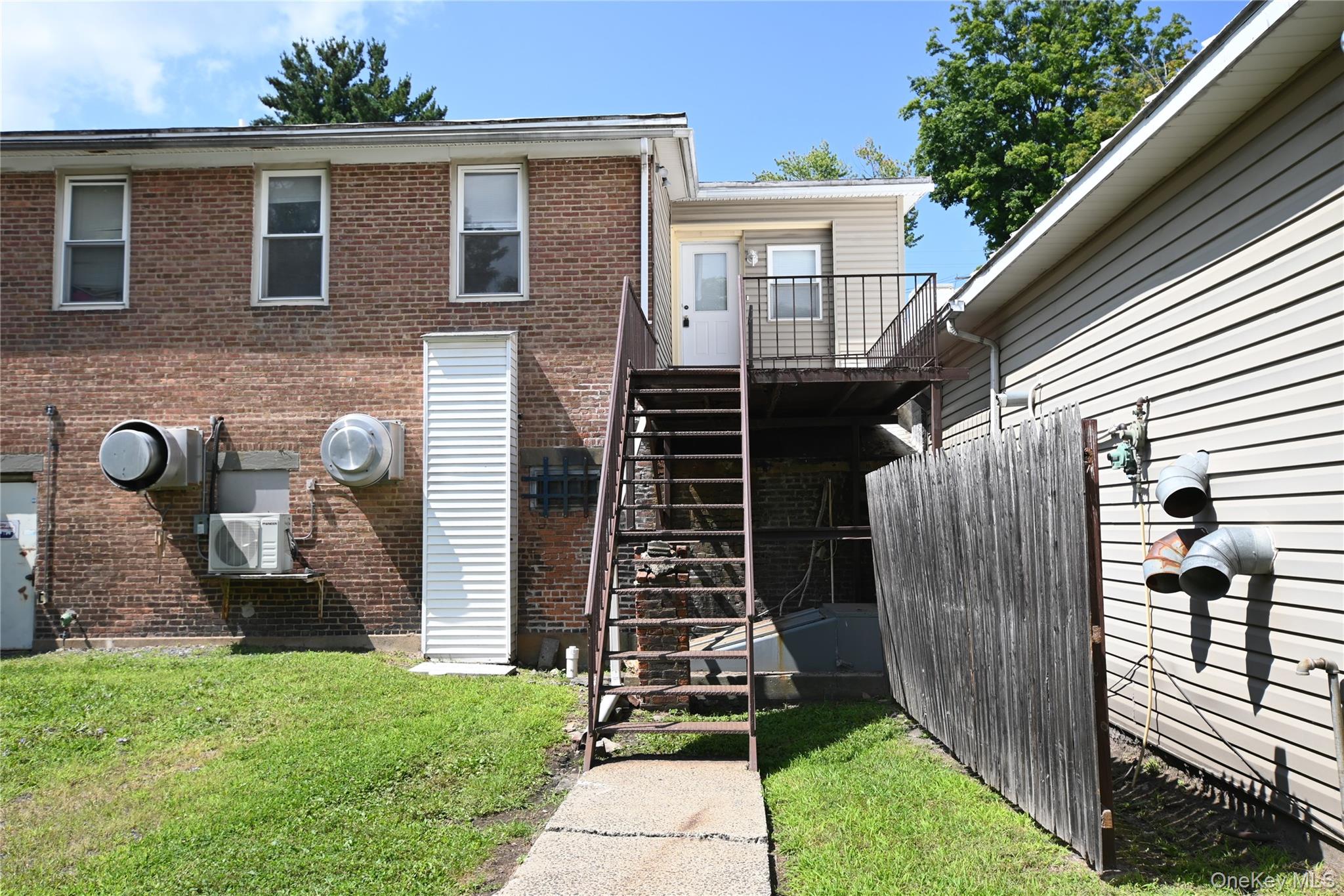 1298 Route 9W, Unit B photo 2