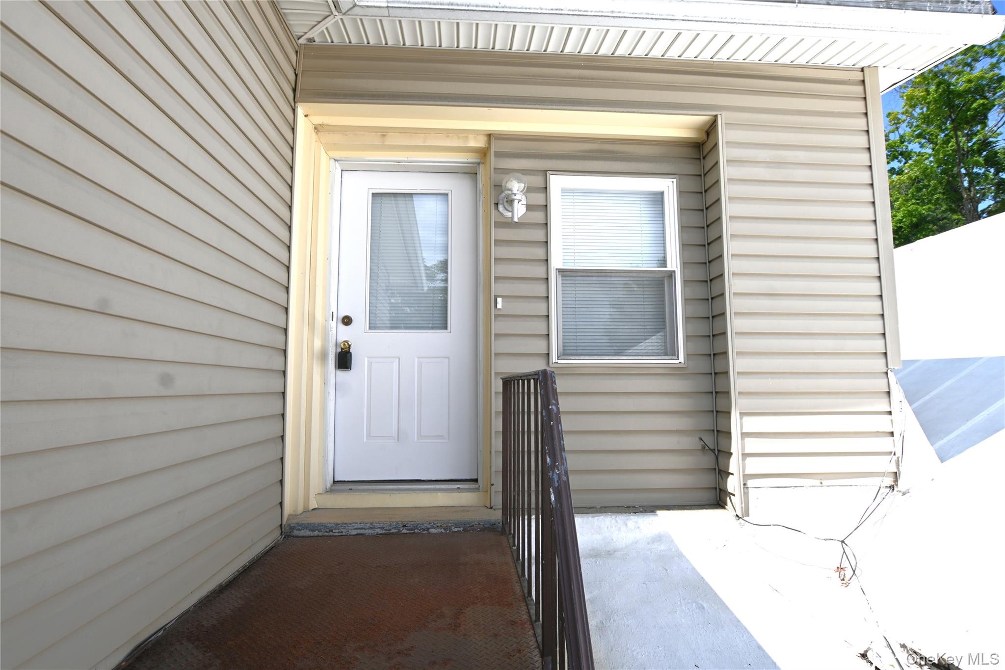 1298 Route 9W, Unit B photo 3