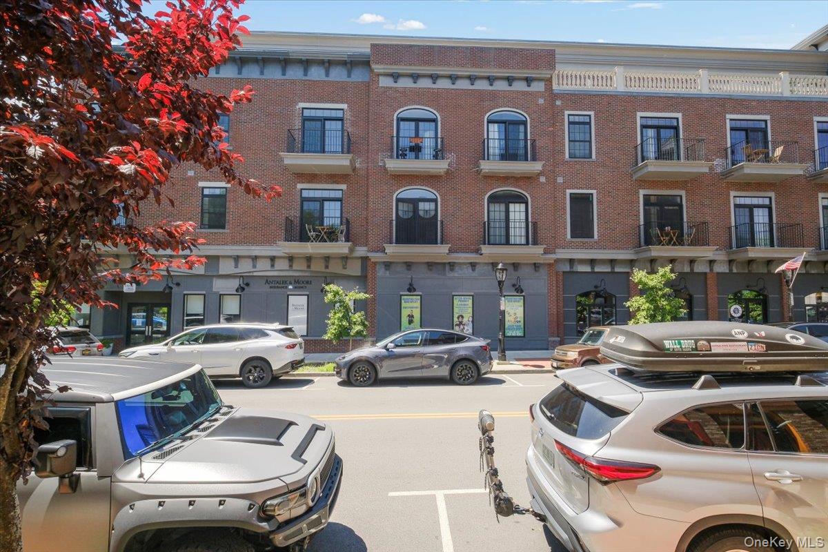 249 Main Street, Unit 206 photo 16