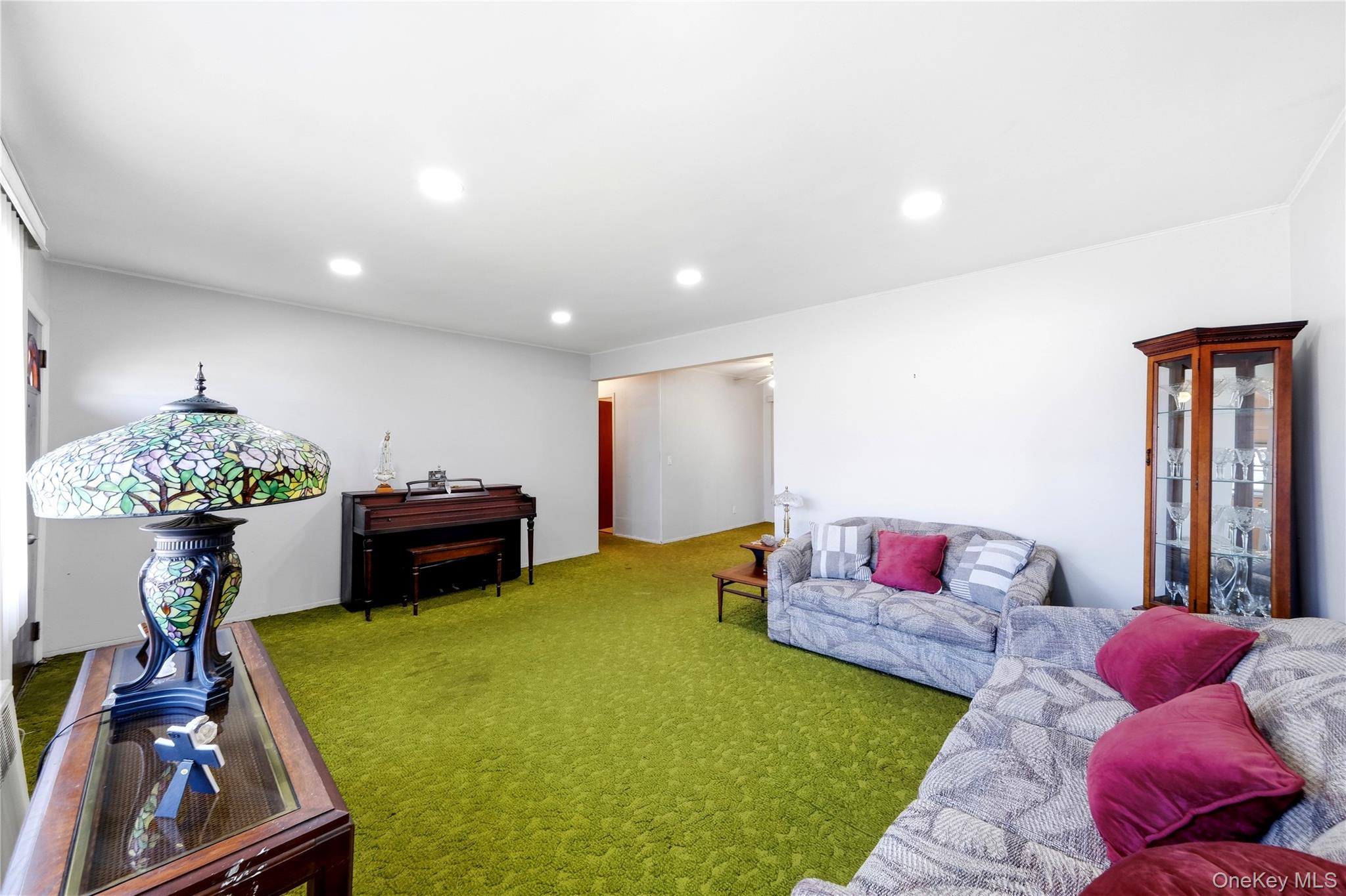 10 Shirley Lane – For Sale photo 5