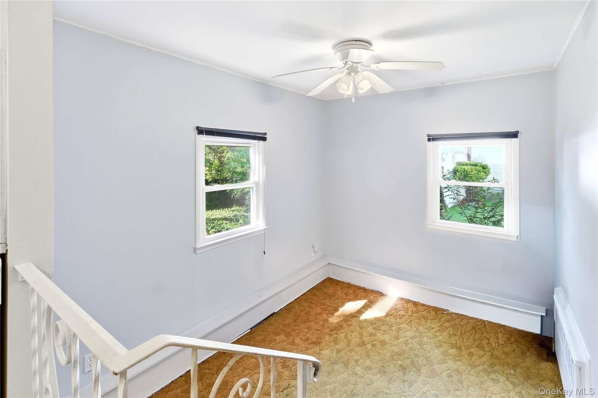 10 Shirley Lane – For Sale photo 14