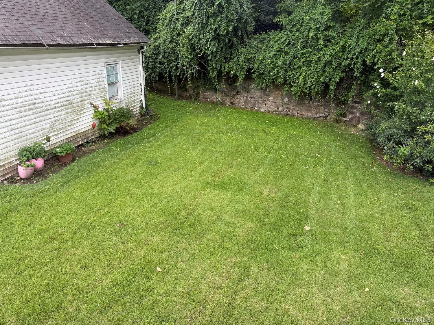 332 Rich Avenue – For Sale photo 6