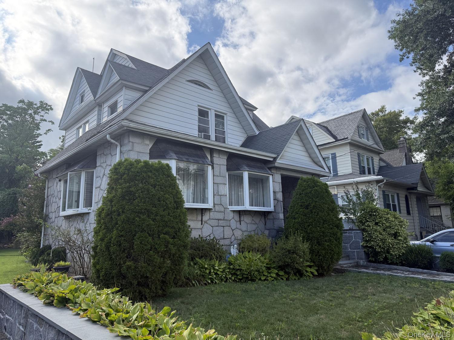 332 Rich Avenue – For Sale