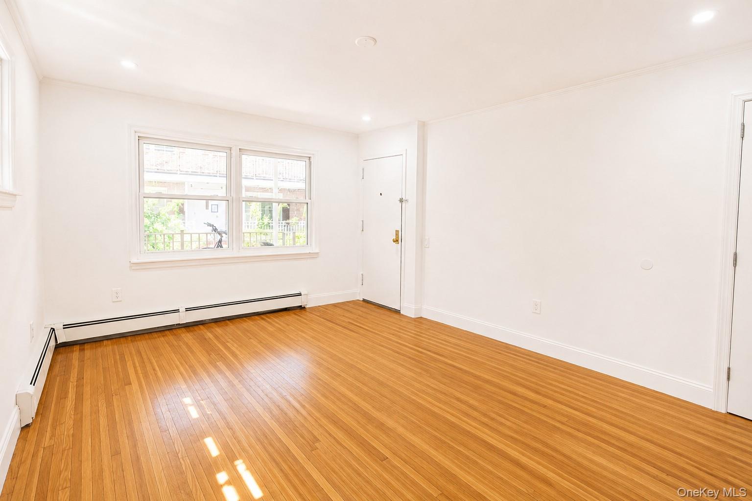 330 E Broadway, Unit 107 photo 10