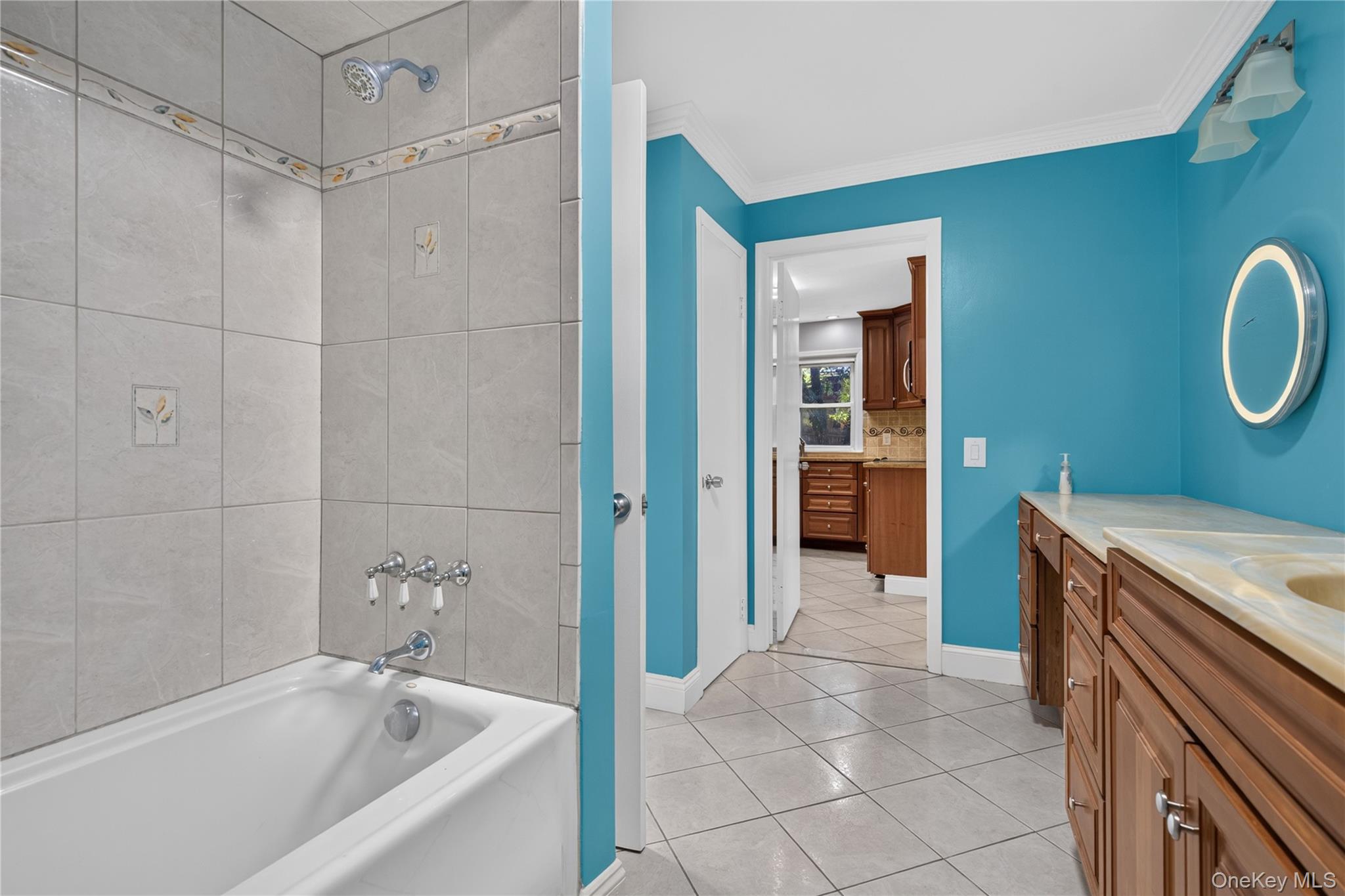 34 Winona Avenue, Unit 1st Floor photo 24