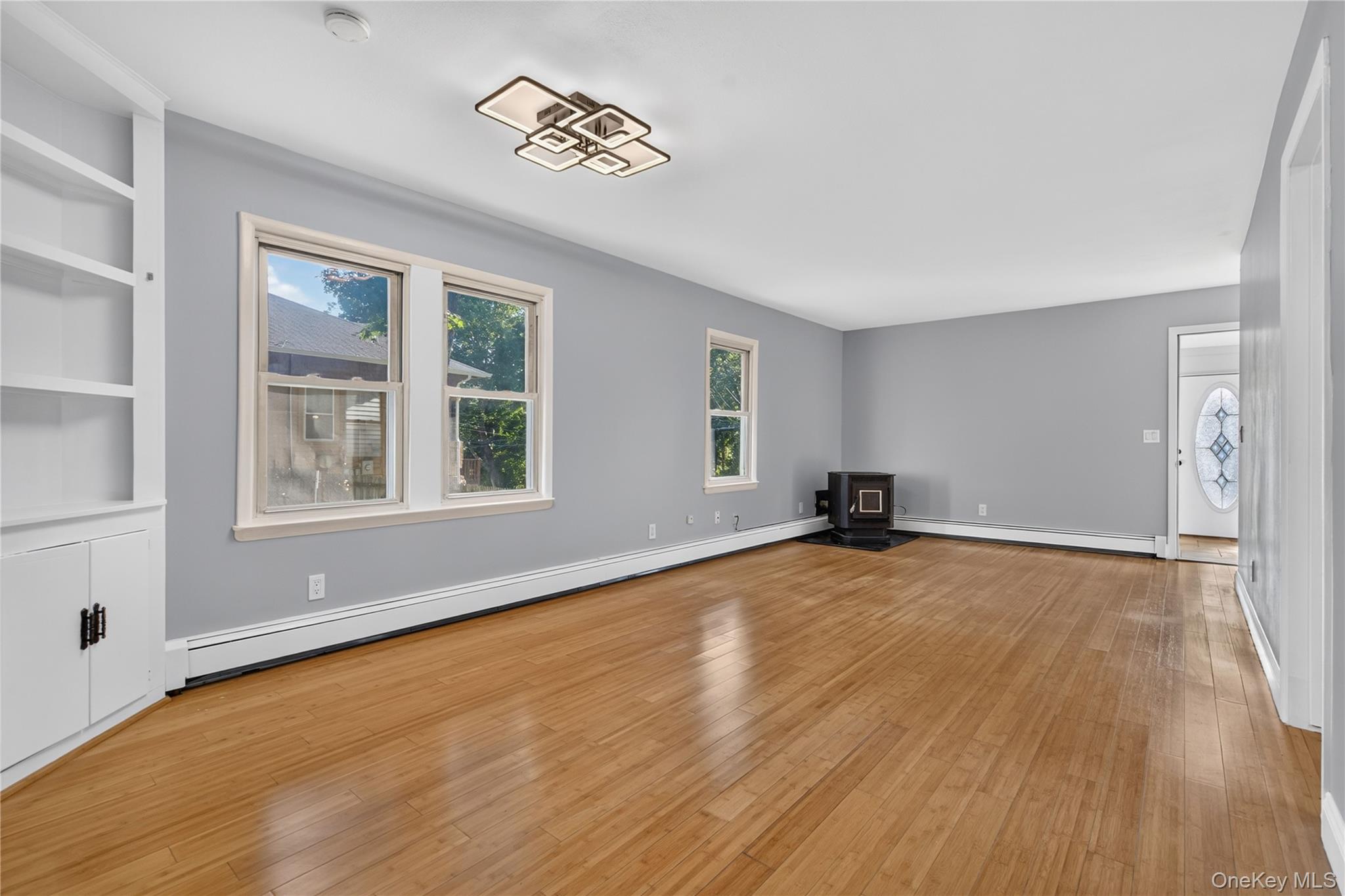 34 Winona Avenue, Unit 1st Floor photo 13