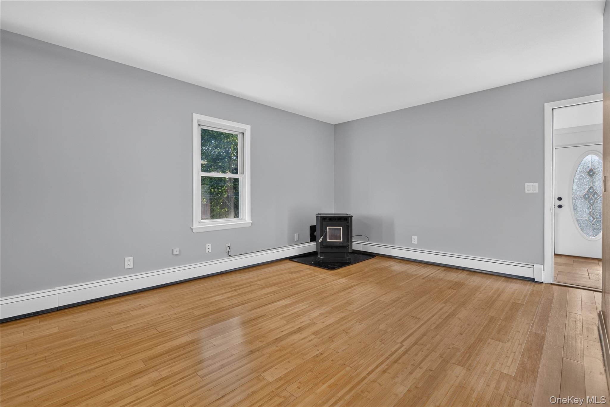 34 Winona Avenue, Unit 1st Floor photo 10
