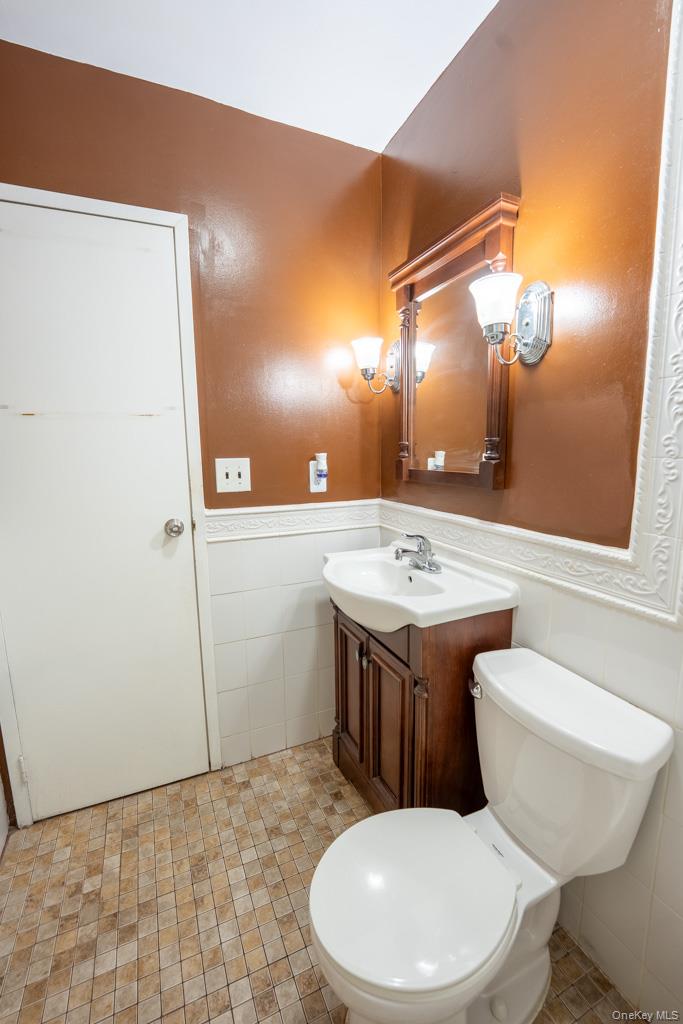 2175 Hughes Avenue – For Sale photo 25