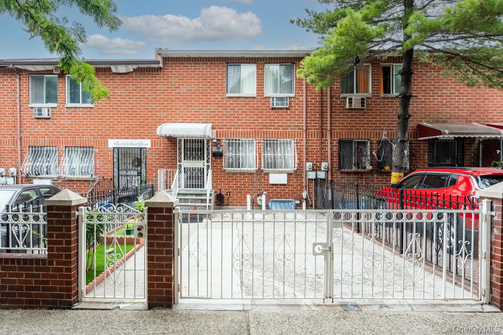2175 Hughes Avenue – For Sale photo 4