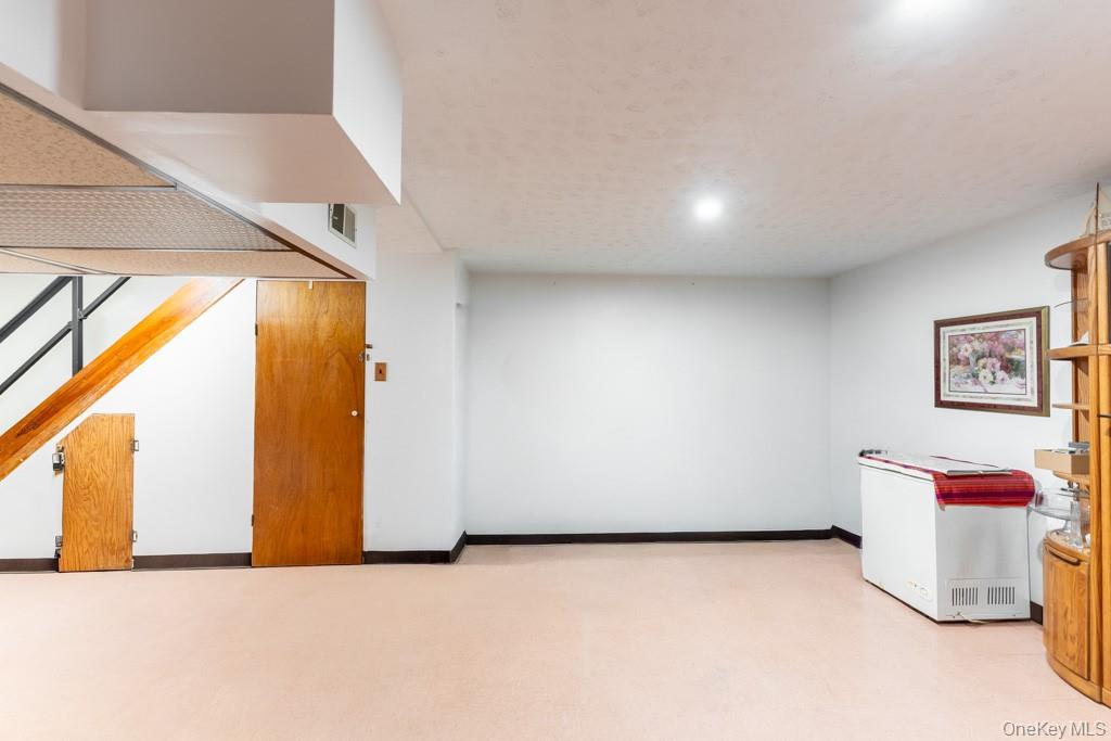 2175 Hughes Avenue – For Sale photo 36