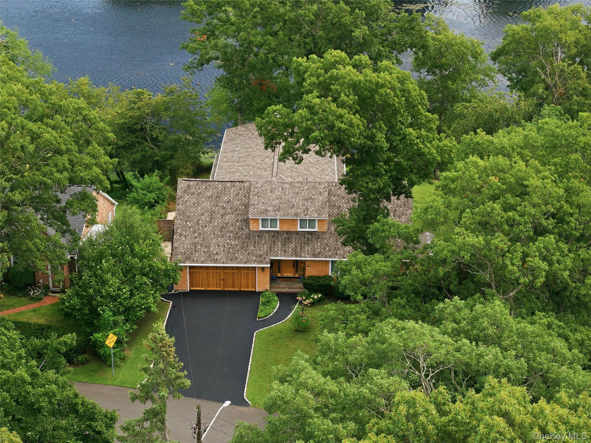 107 Lake Shore Drive – For Sale photo 5