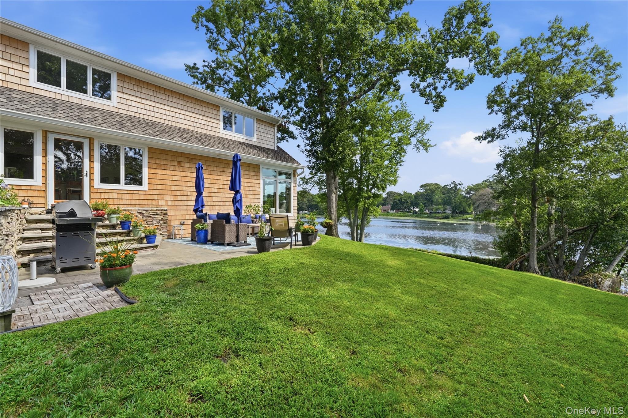 107 Lake Shore Drive – For Sale photo 9