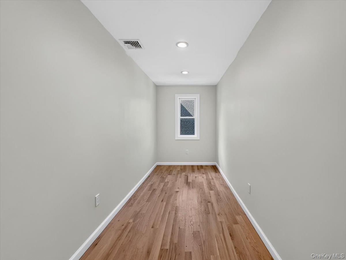 5 Elm Avenue – For Sale photo 32